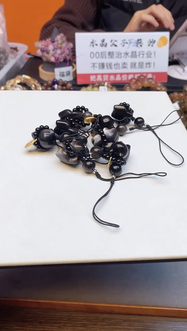 【闪购商品】水晶手串未镶嵌A10 银耀石招财猫挂件