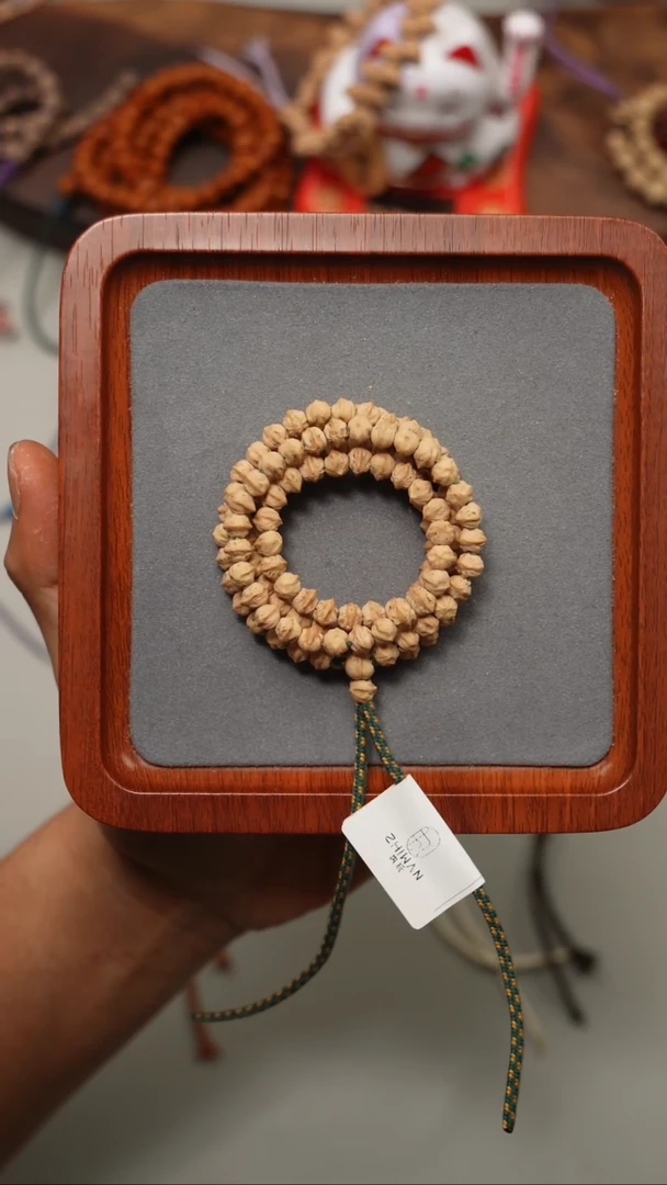 柏香籽/百香籽手串 皇桃横打6.75