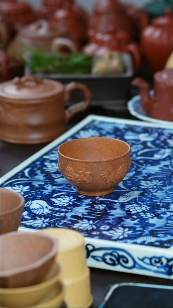 茶壶紫砂狮子滚绣球  主人杯 配礼盒证书
