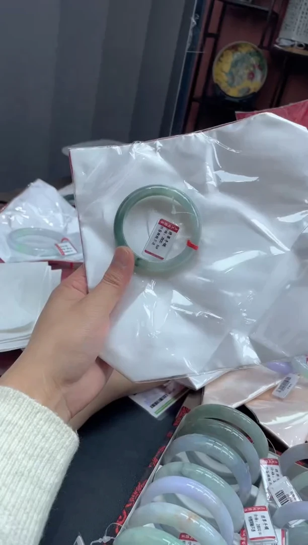 未镶嵌手镯翡翠大***二8650***********