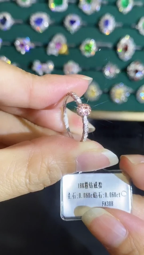 18K金镶嵌戒指钻石54