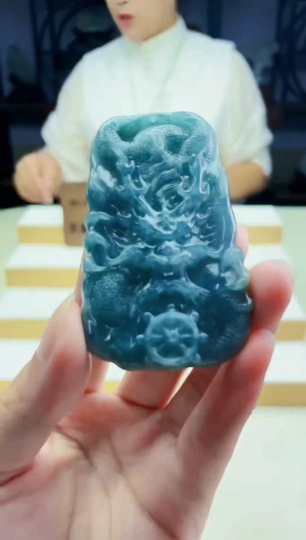 颈饰未镶嵌翡翠09270062