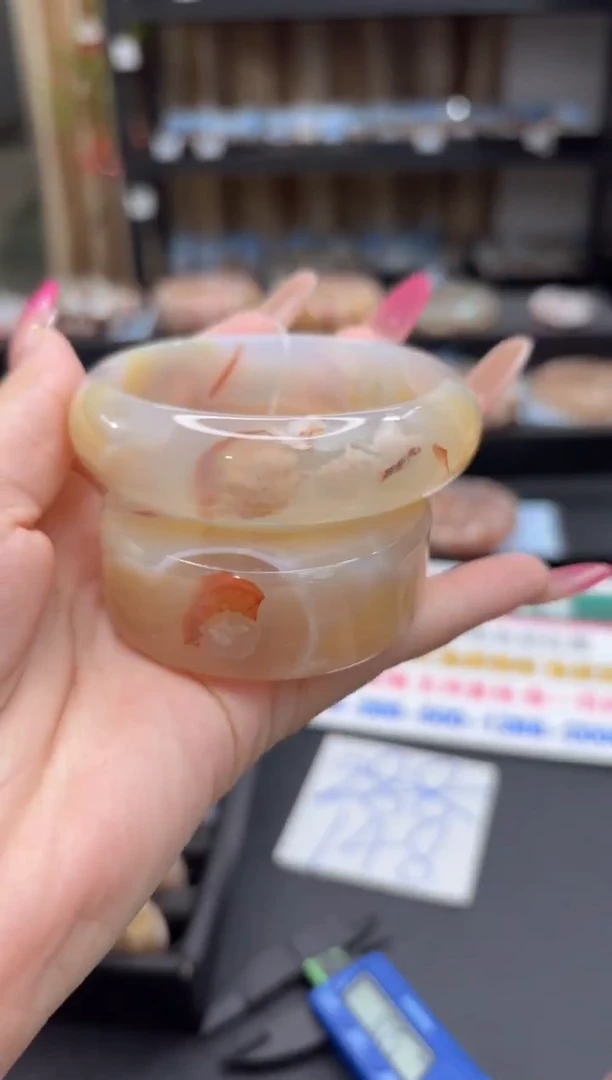 未镶嵌手镯石英质玉198(60圈赠送镯心)