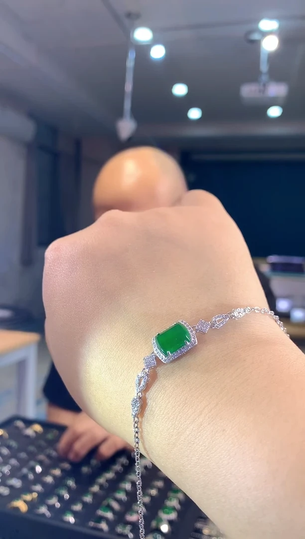 【闪购商品】翡翠手链银S925镶嵌083zgc时尚