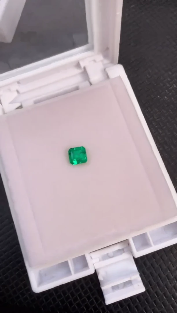 裸石祖母绿天然祖母绿