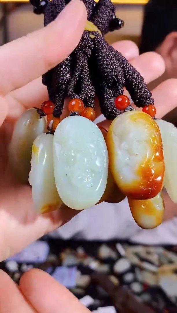 【闪购商品】和田玉颈饰未镶嵌1多样性发货拍一单发一个