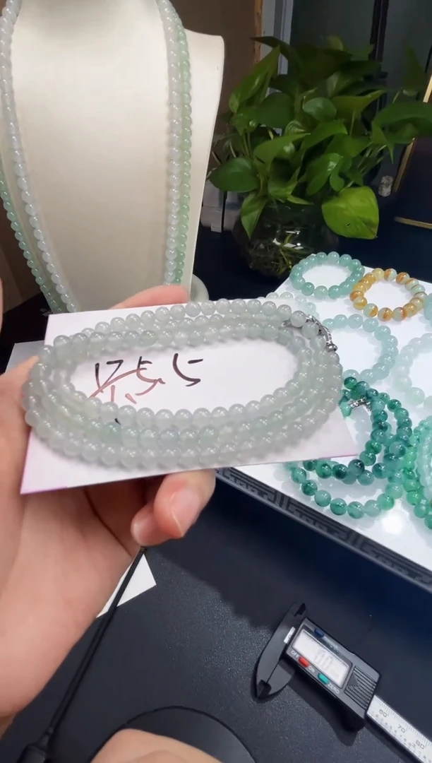 定制翡翠未镶嵌缅甸天然翡翠A货