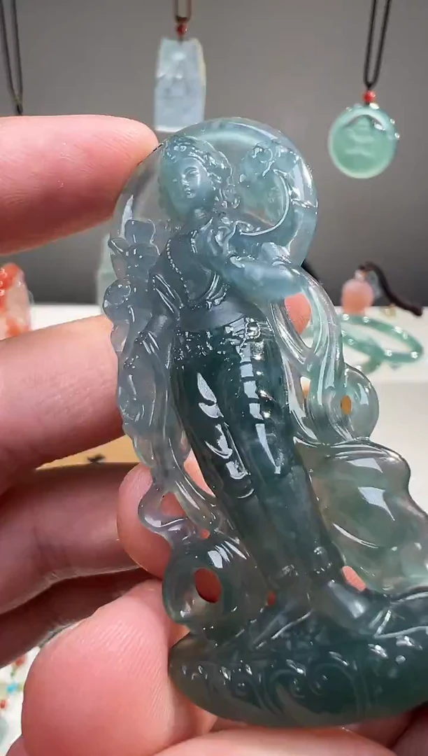 吊坠(不含链)未镶嵌翡翠观音