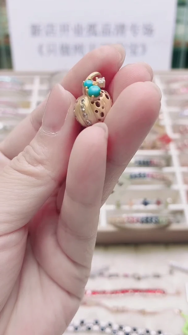 吊坠(不含链)银S925镶嵌水晶372ZB1128产品一个（多样性）