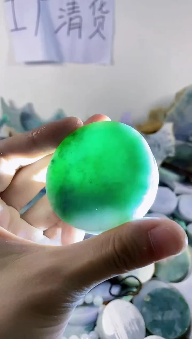 翡翠裸石纯天然A货翡翠245