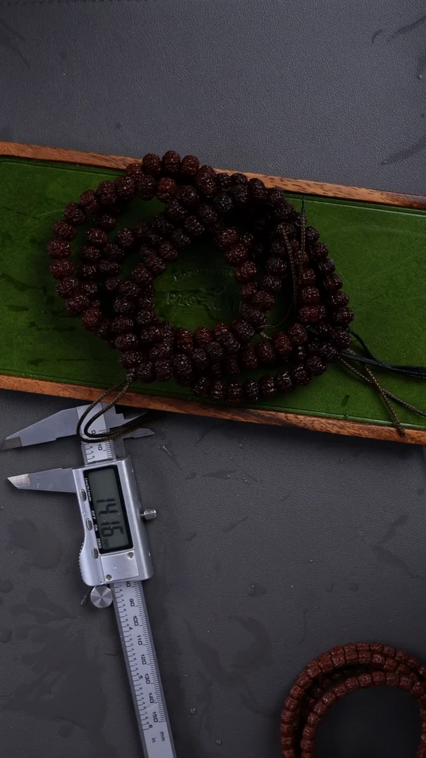 金刚菩提手串勿里达老树王手持品     111