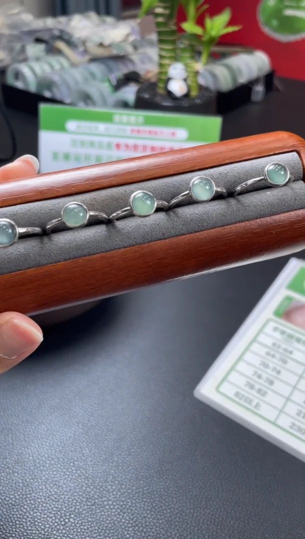 【闪购商品】翡翠戒指银S925镶嵌W008-22257多样性发一