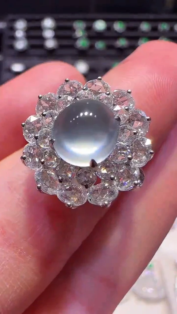 【闪购商品】翡翠戒指18K金镶嵌戒指