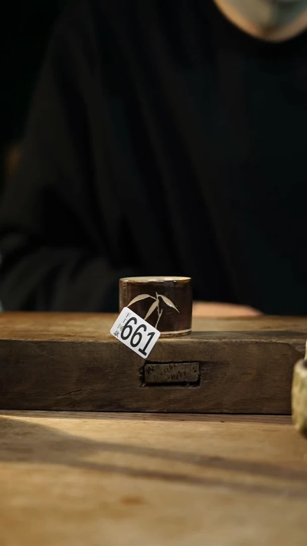 瓷片设计师手作！！！落单设计师系列！！！！手绘竹叶一口杯