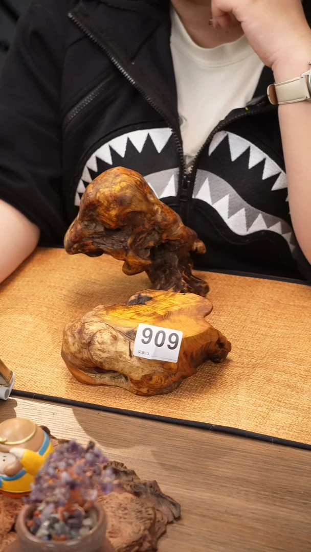 董*姐云小屋金丝杜仲摆台