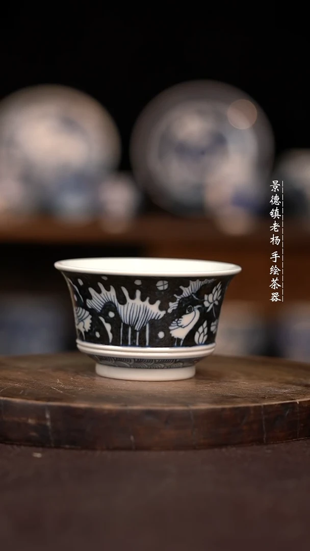 手绘茶具瑕不掩瑜