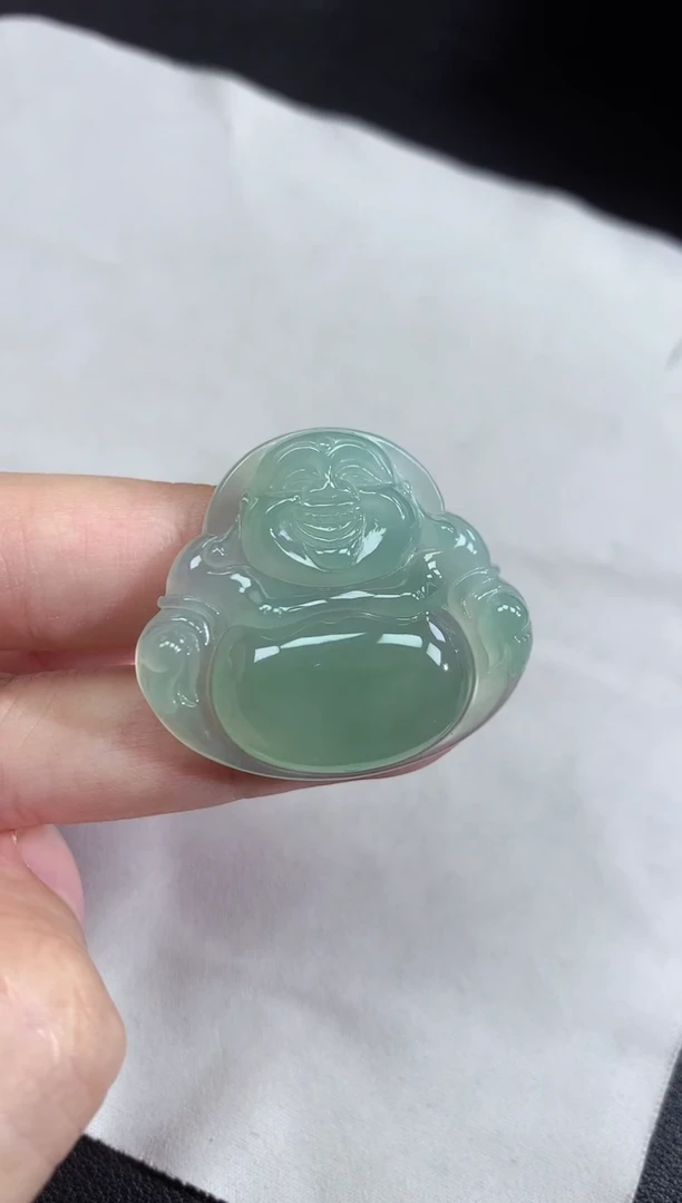 翡翠未镶嵌颈饰晴绿一刀切佛公