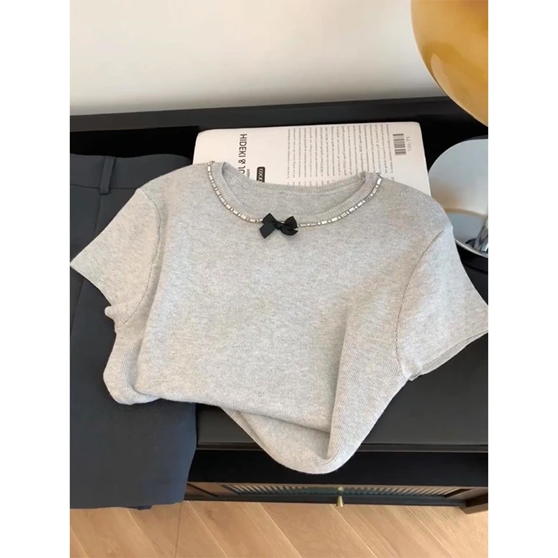 灰色蝴蝶结正肩短袖t恤女2025新款小众设计感拼钻显瘦圆领上衣潮