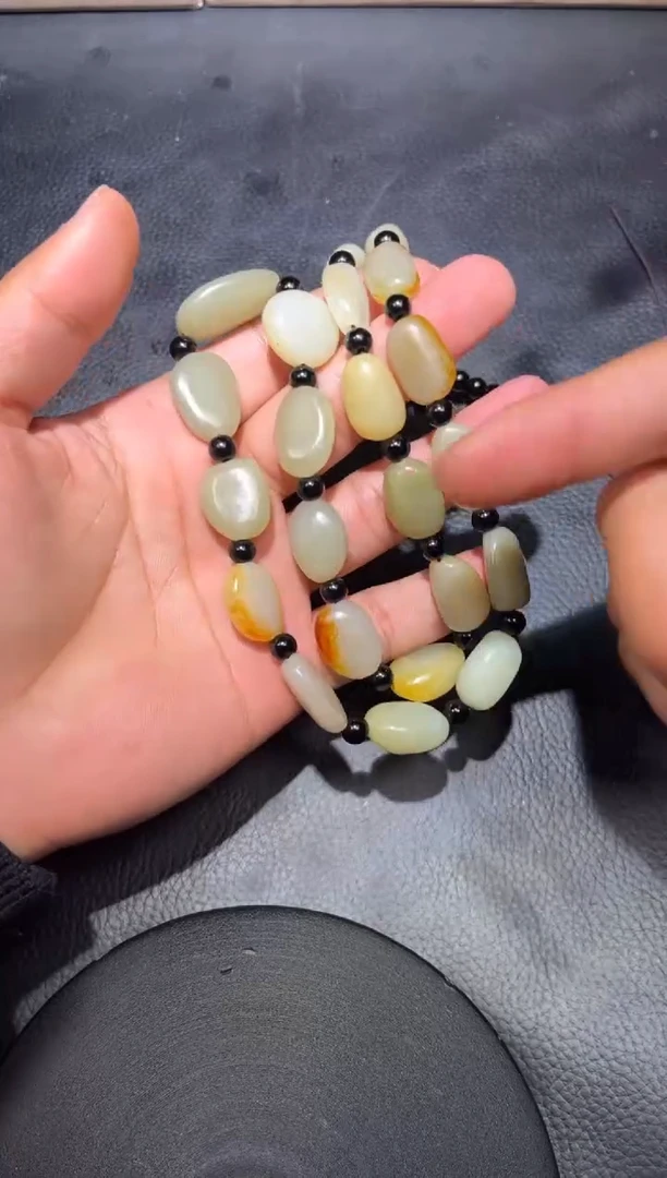 未镶嵌和田玉（子料）挂件YL-LL-1.2-2