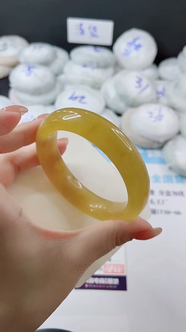 未镶嵌手镯石英质玉多样性发货L85
