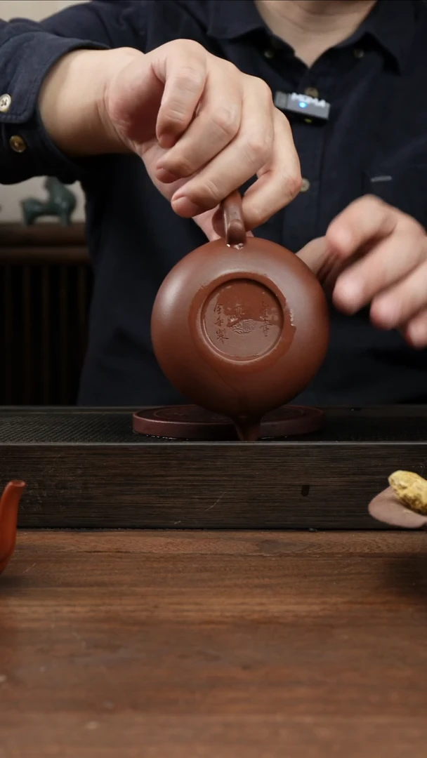 茶杯紫砂Y****n全手紫泥仿古     240CC