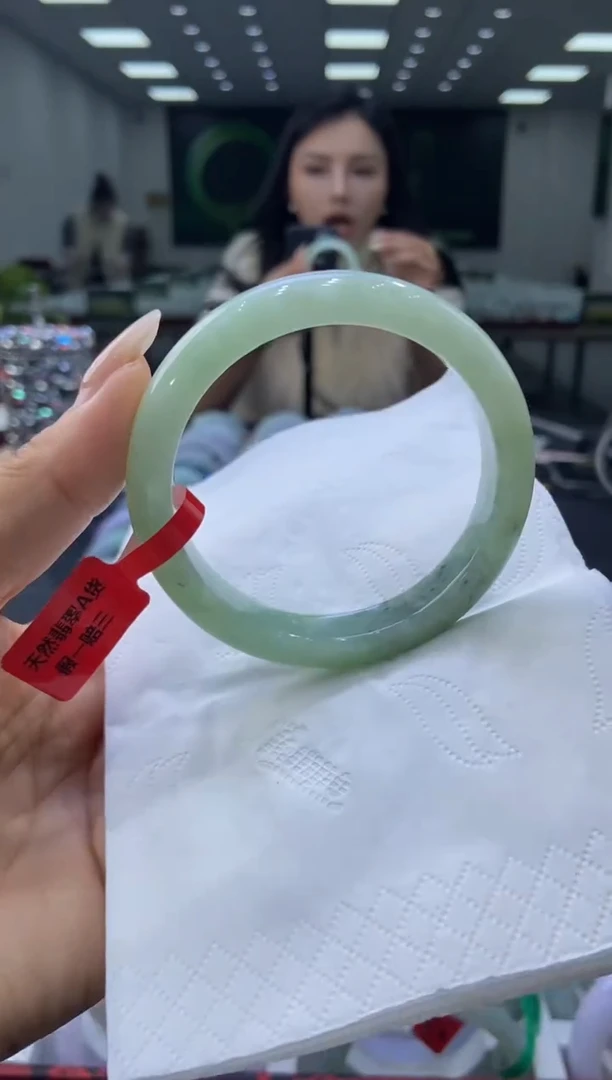 未镶嵌手镯翡翠00007487