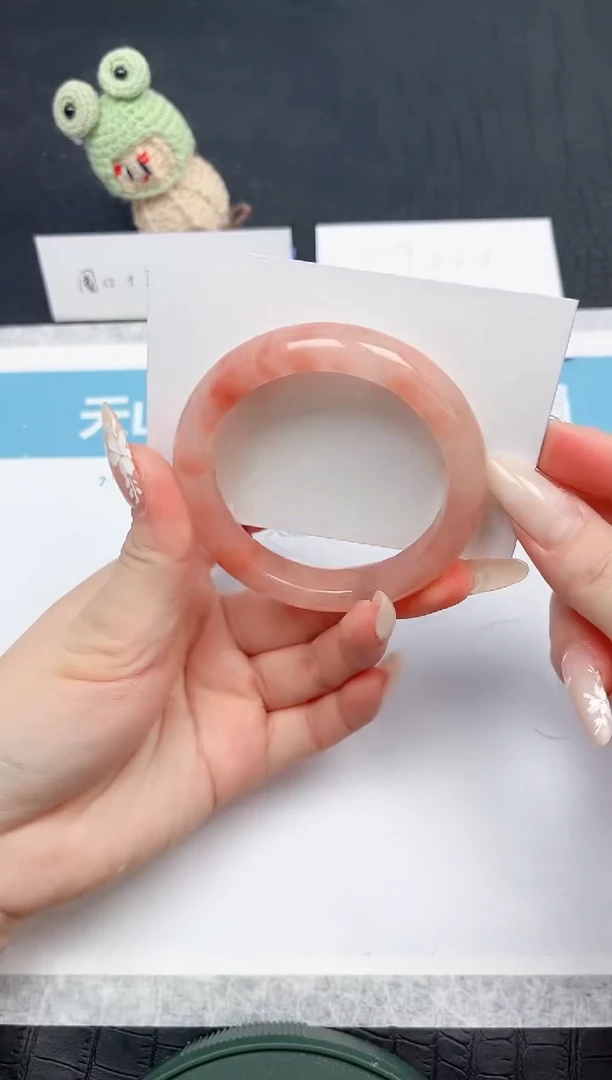 【闪购商品】石英质玉手镯未镶嵌131-54.2