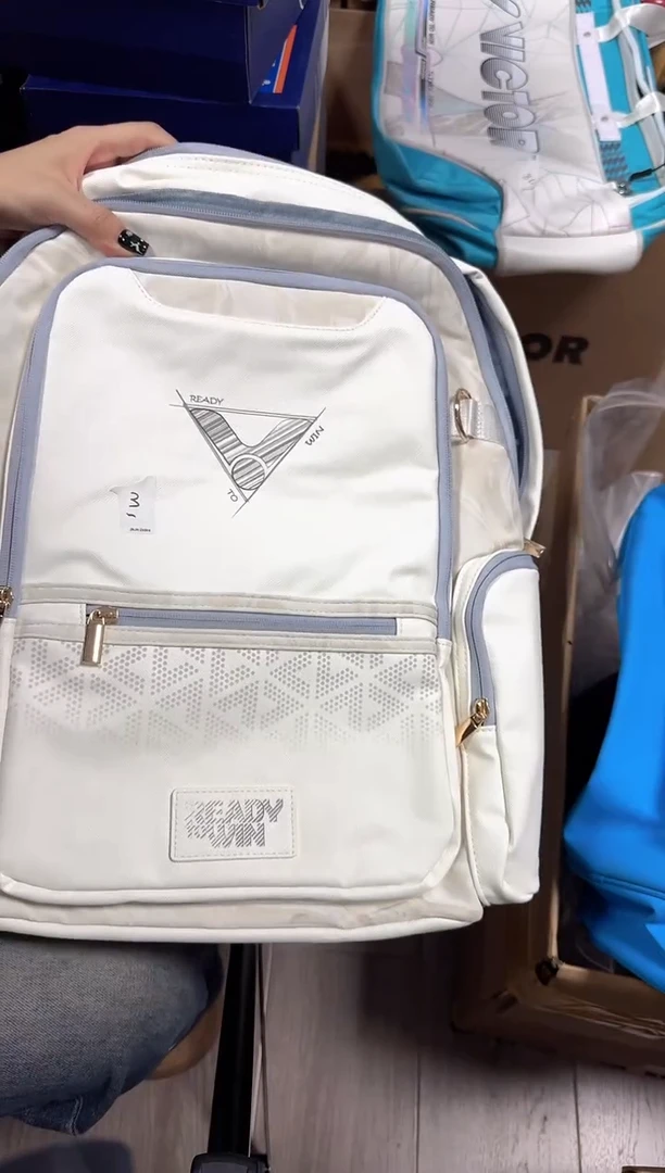 79 正品微瑕 白色活力双肩