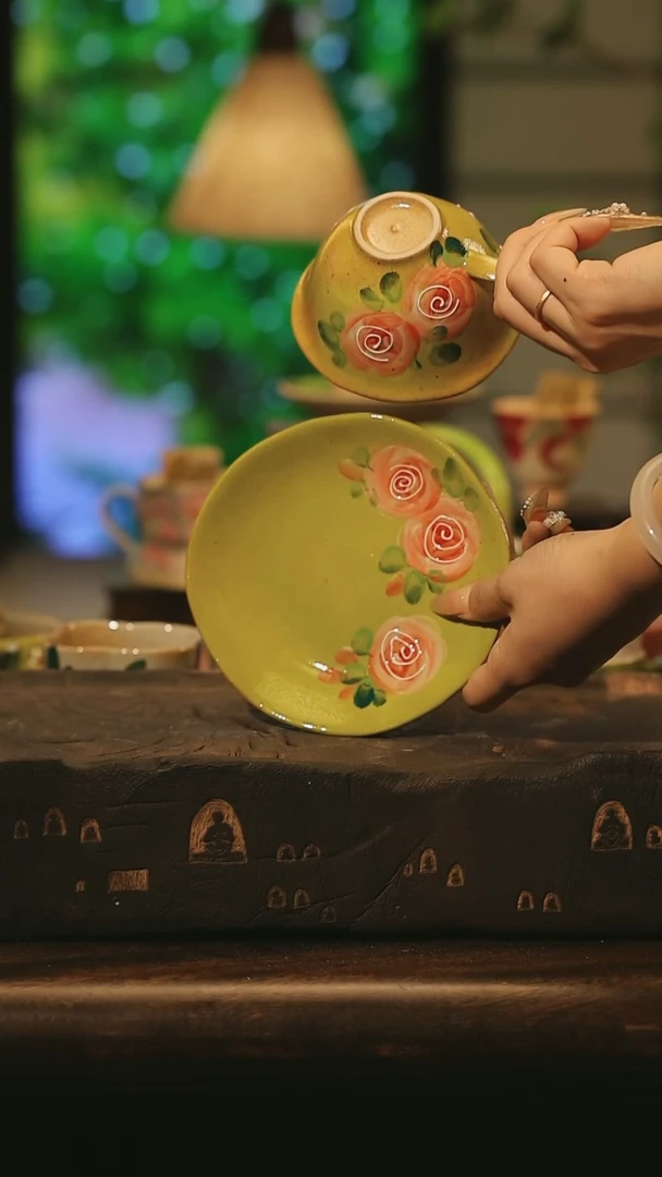 陶瓷景德镇高温手绘釉下彩设计师款式