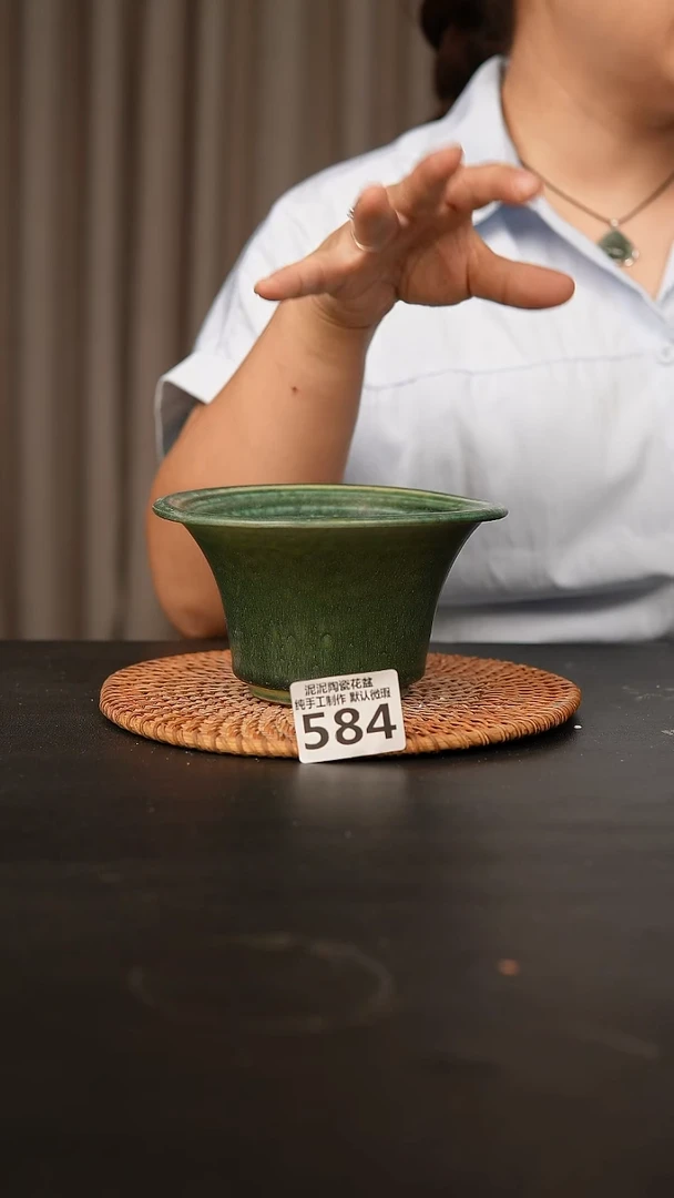 瓷片584内口径约12-13  外高约8