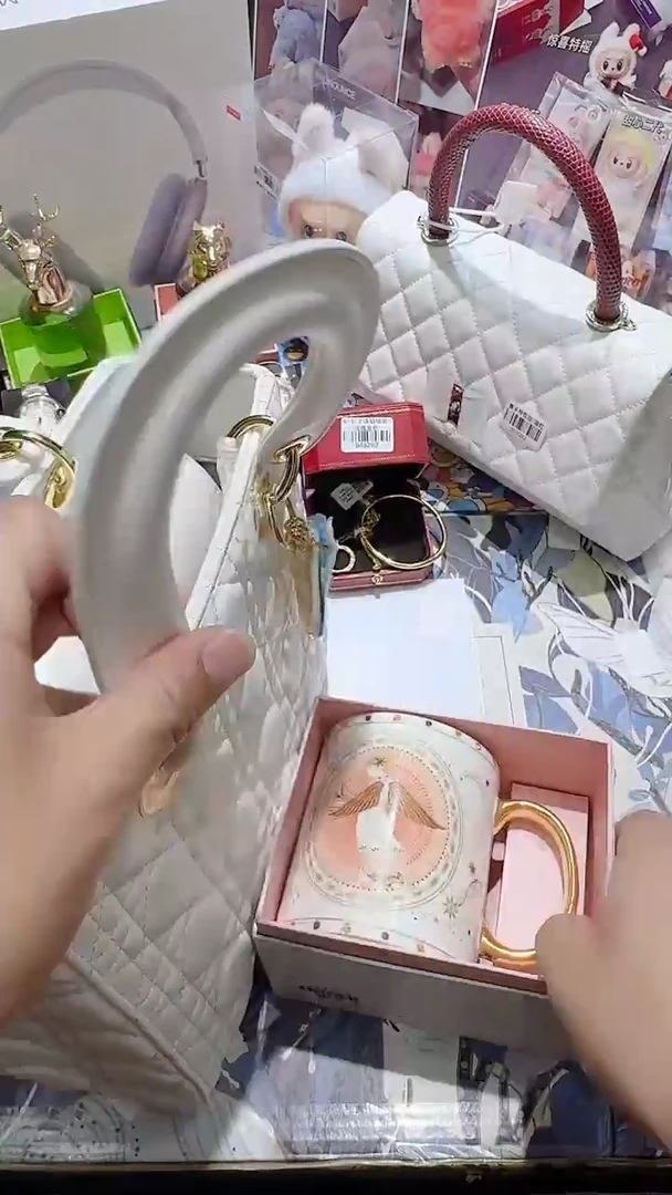 瓷片生活的本意就是开心@@1