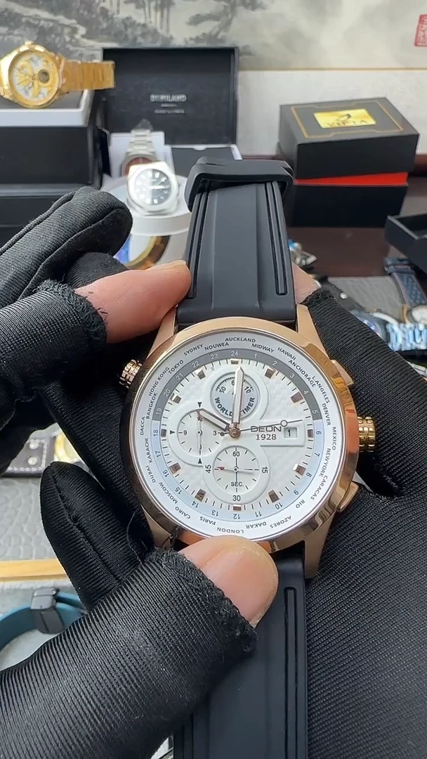 石英机芯锻造碳钢国产男士腕表