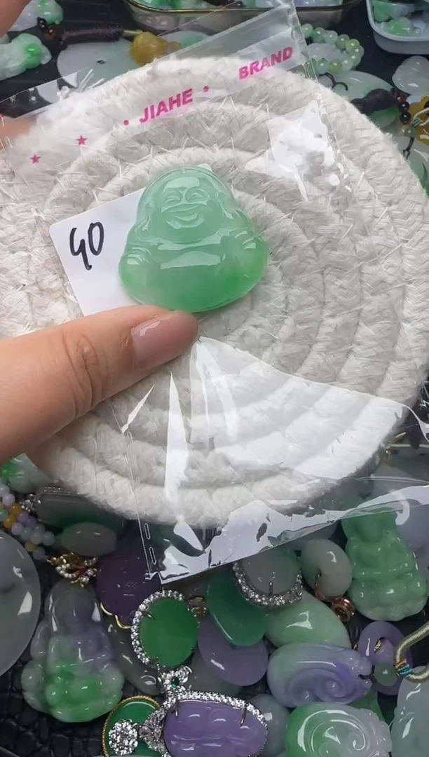 颈饰未镶嵌翡翠缅甸翡翠吊坠