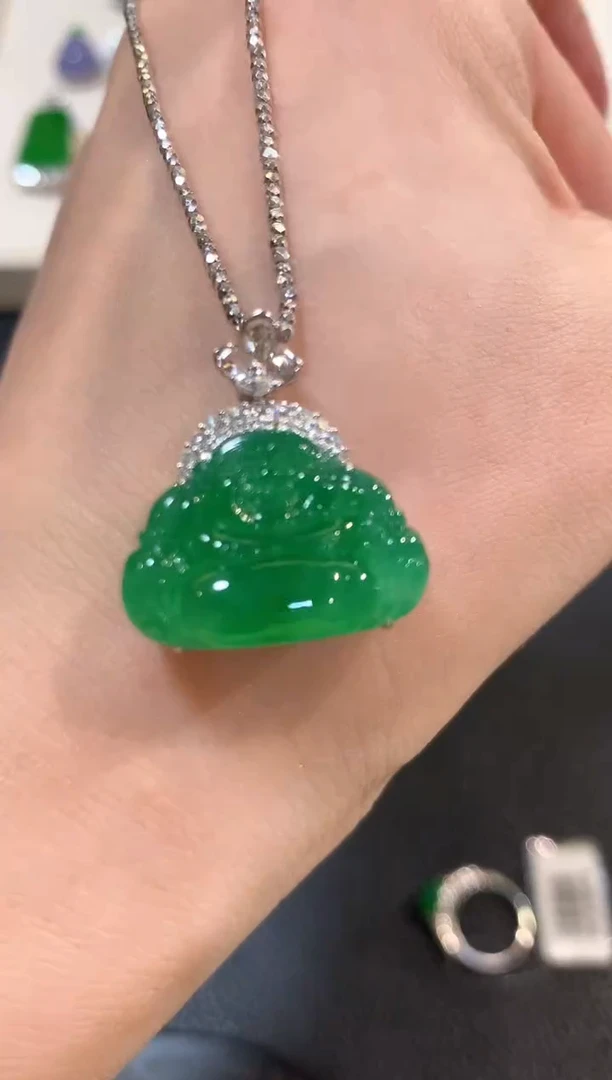 翡翠18K金镶嵌吊坠(不含链)b123