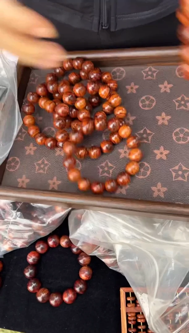 黄花梨/降香黄檀A026海南黄花梨1.5圆珠手串88多样性发一