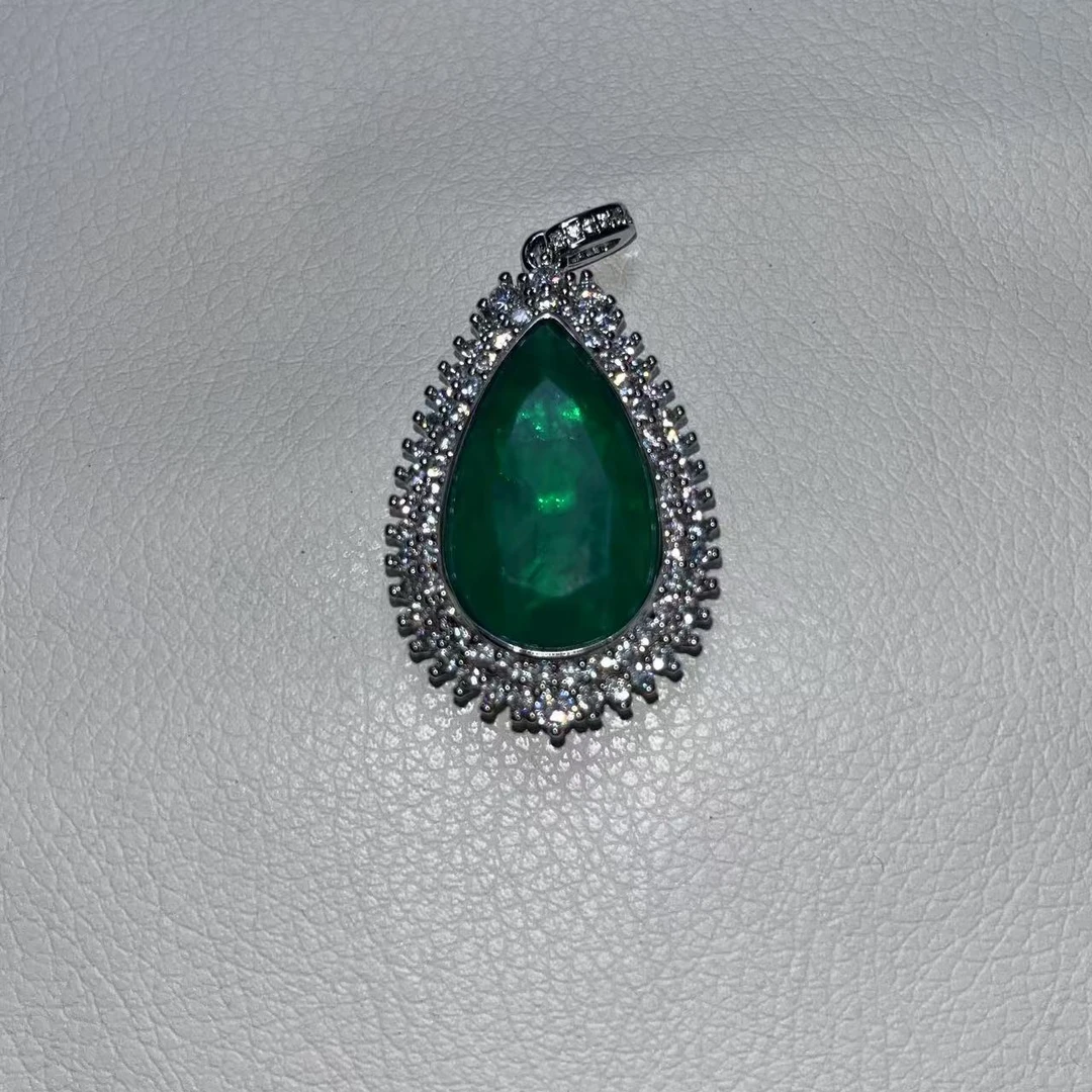 铜合金合成锆石吊坠 时尚经典轻奢百搭精致绿色吊坠799