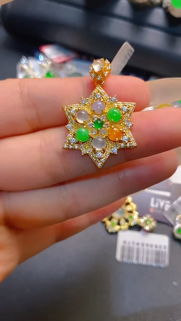 翡翠银S925镶嵌耳饰天然