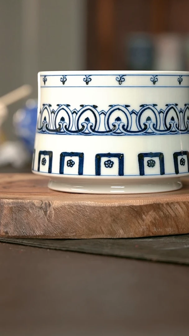 手绘手绘高温现代瓷 气 宝象大马蹄水洗800c