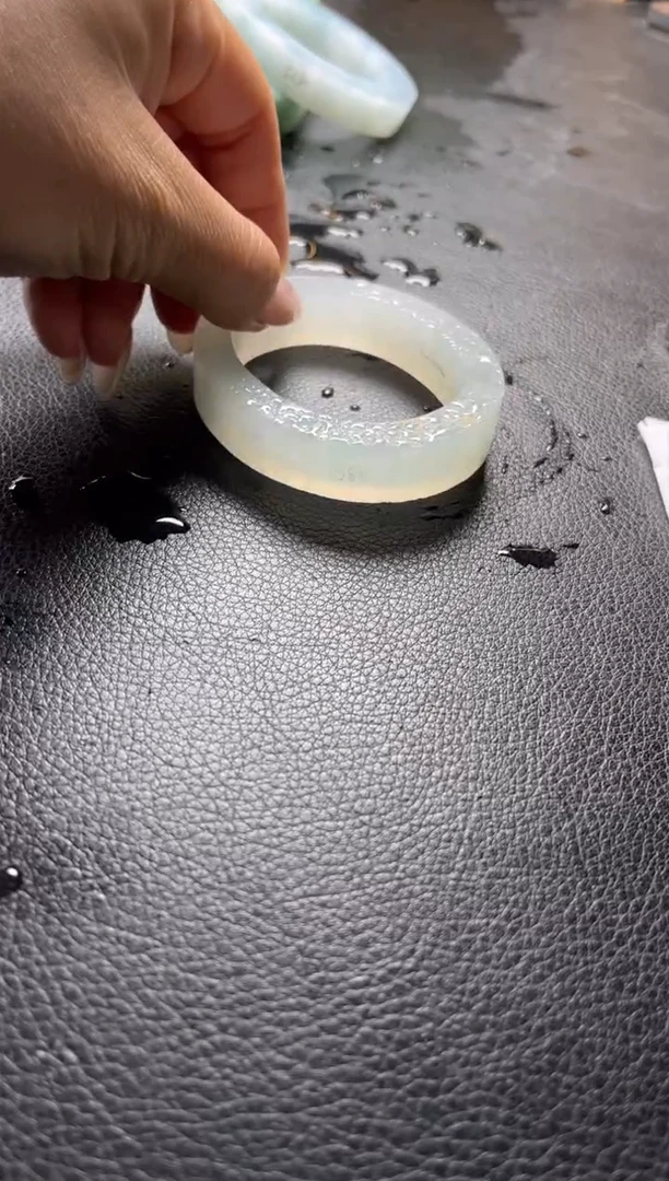 未镶嵌贵妃定制翡翠贵妃