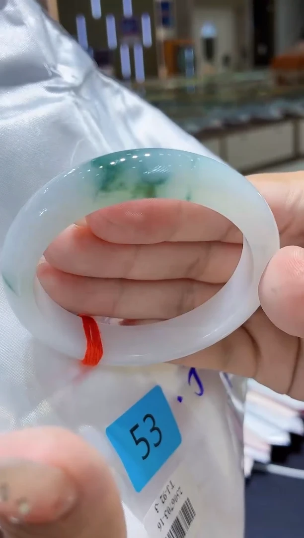 未镶嵌手镯翡翠翡翠手镯