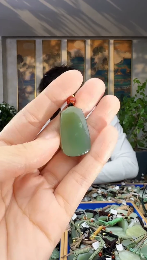 未镶嵌和田玉挂件拍一发一