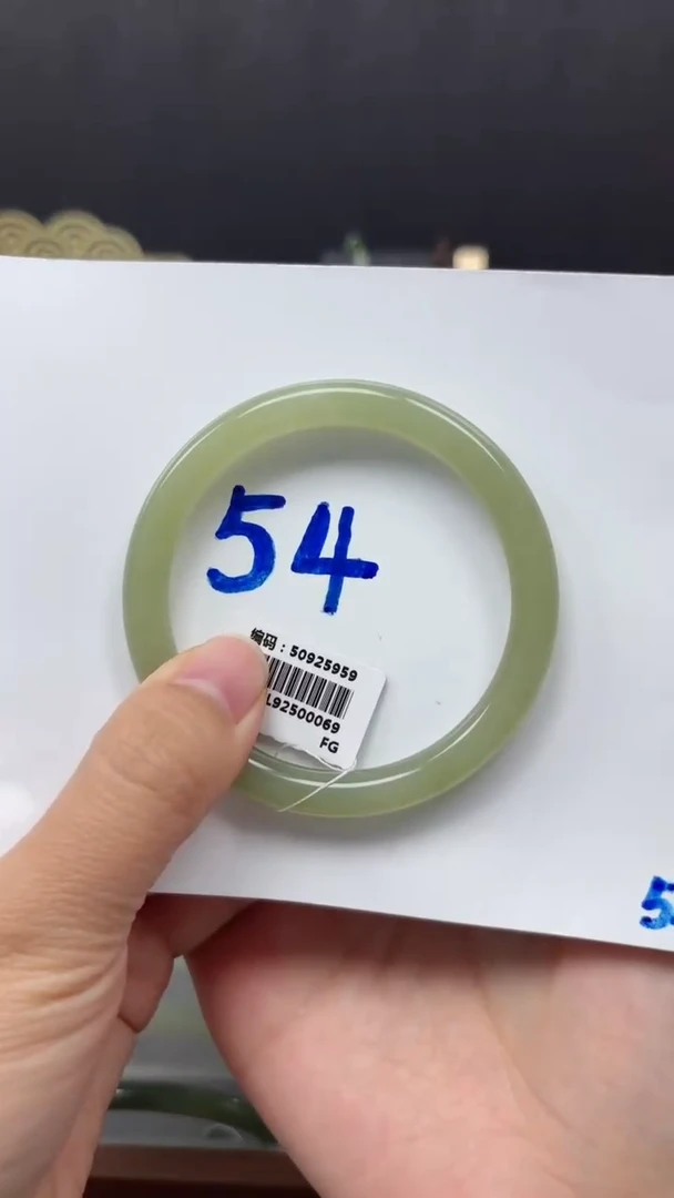 未镶嵌手镯和田玉5959