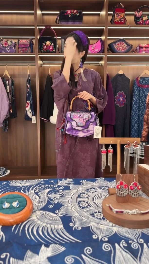 织绣L9黔东南苗族刺绣