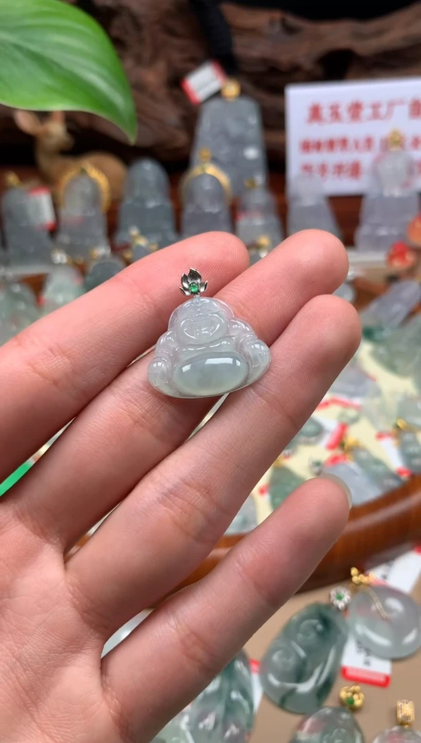 【闪购商品】翡翠颈饰18K金镶嵌佛公