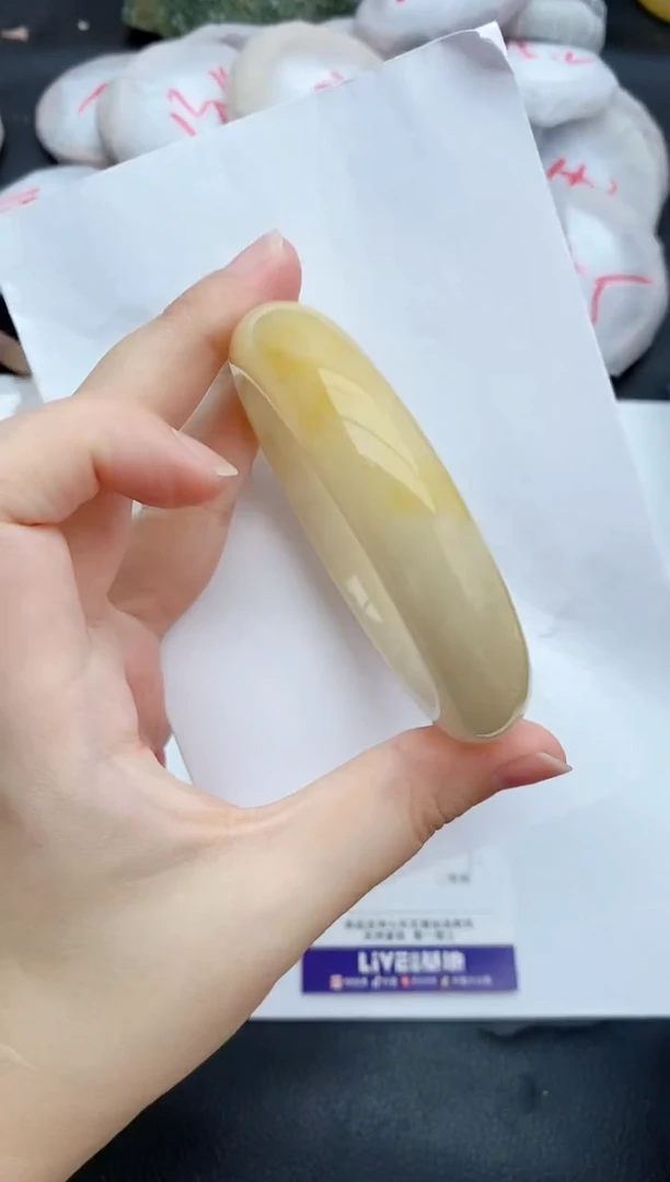 未镶嵌手镯石英质玉22+58/59