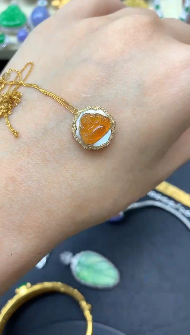 【闪购商品】翡翠颈饰18K金镶嵌343-中国好珍宝