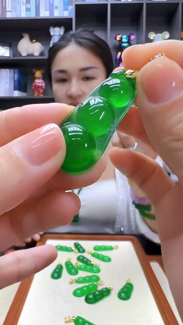 翡翠14K金镶嵌颈饰沉白diy劲饰