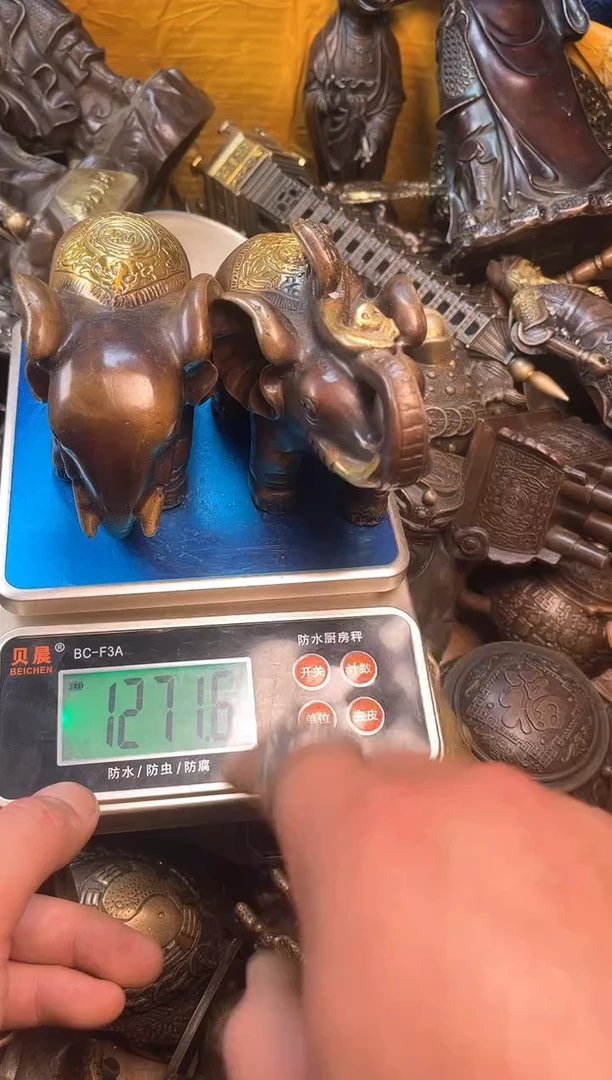 精美铜器点击下单