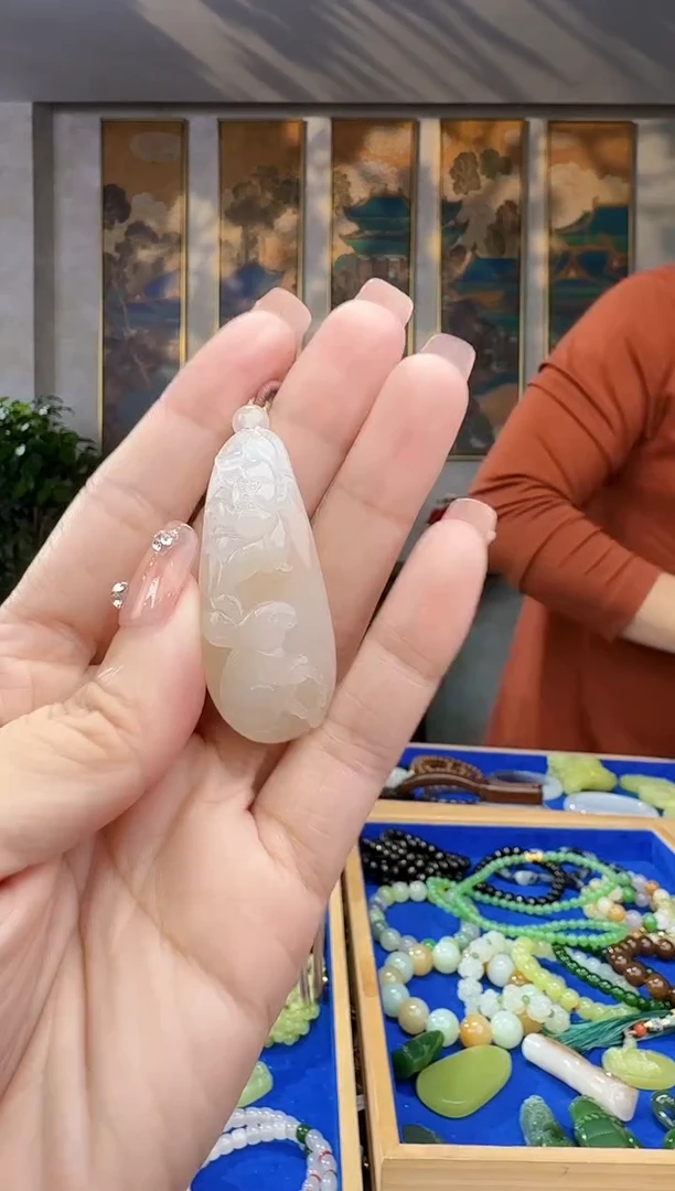 未镶嵌和田玉挂件拍一发一