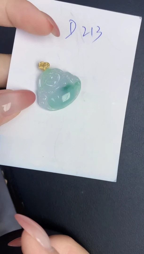 翡翠未镶嵌颈饰缅甸天然翡翠A货